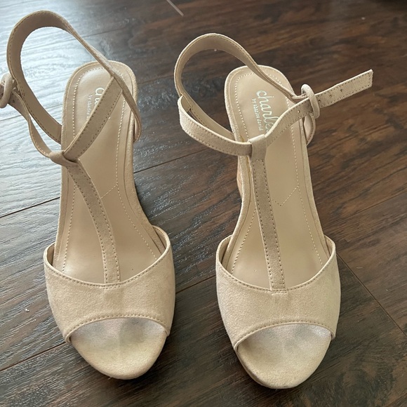 Charles David nude wedges size 7M - Picture 1 of 4